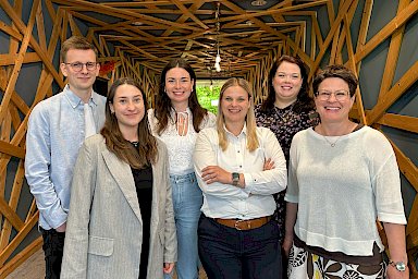 Hfi Sales Teamfoto Web Kl Comp